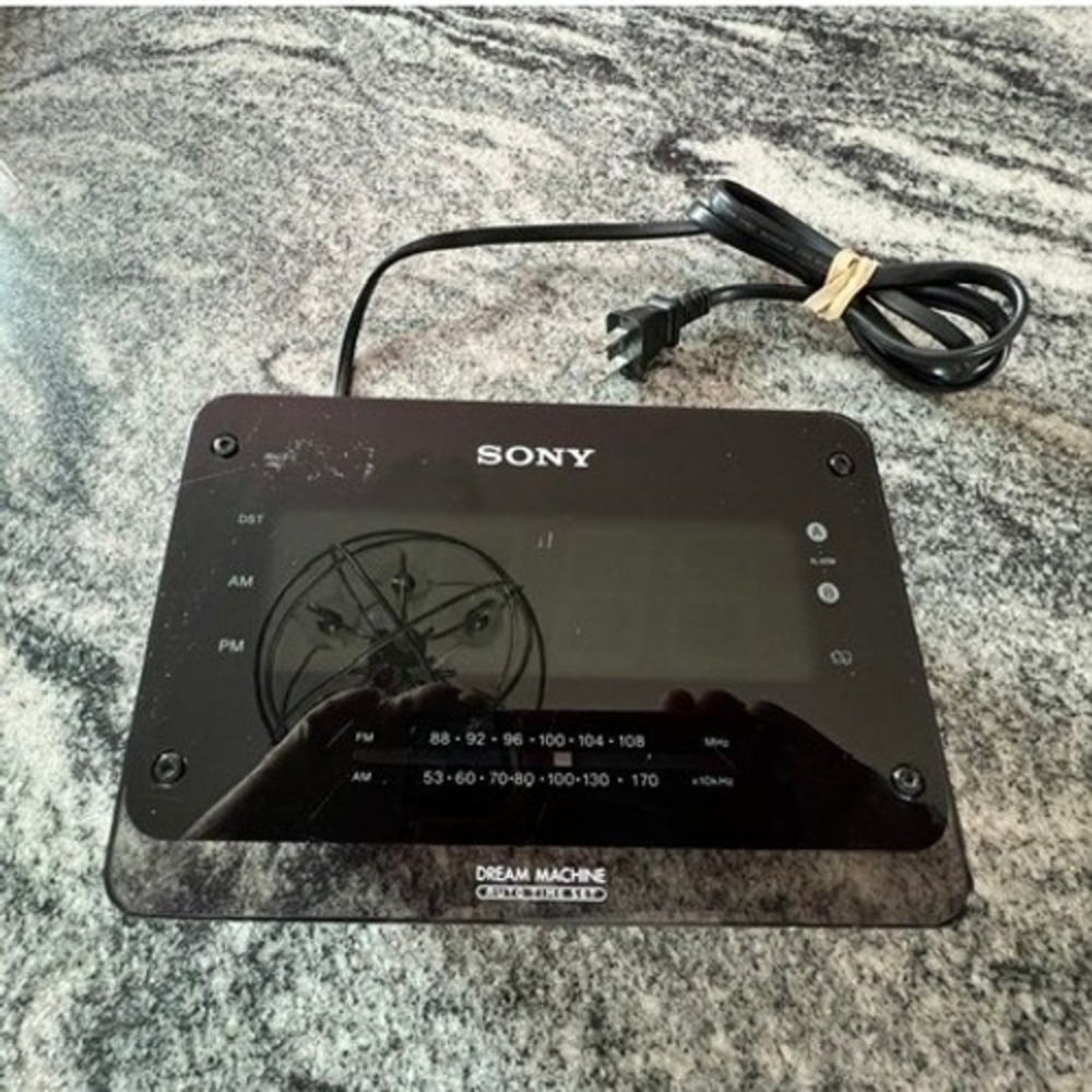 Sony Dream Machine Clock Radio ICF-C218 Black AM/FM Auto Time Set Dual Alarm